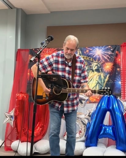 Gallery photo 4 of Mark Pyles Music