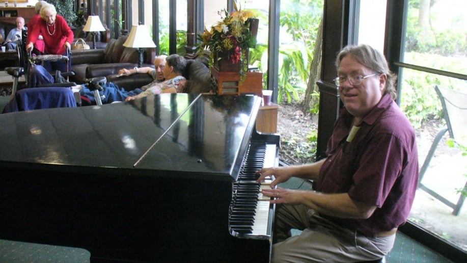 Gallery photo 1 of Mark Scott