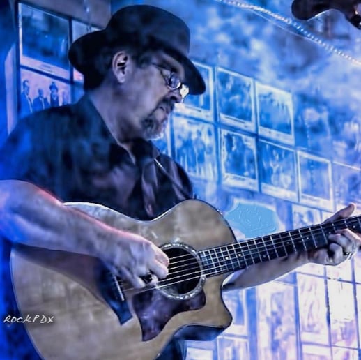 Gallery photo 1 of Mark Seymour