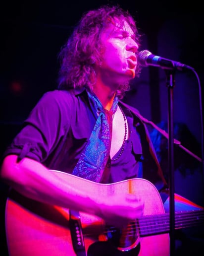 Gallery photo 2 of Mark Taylor
