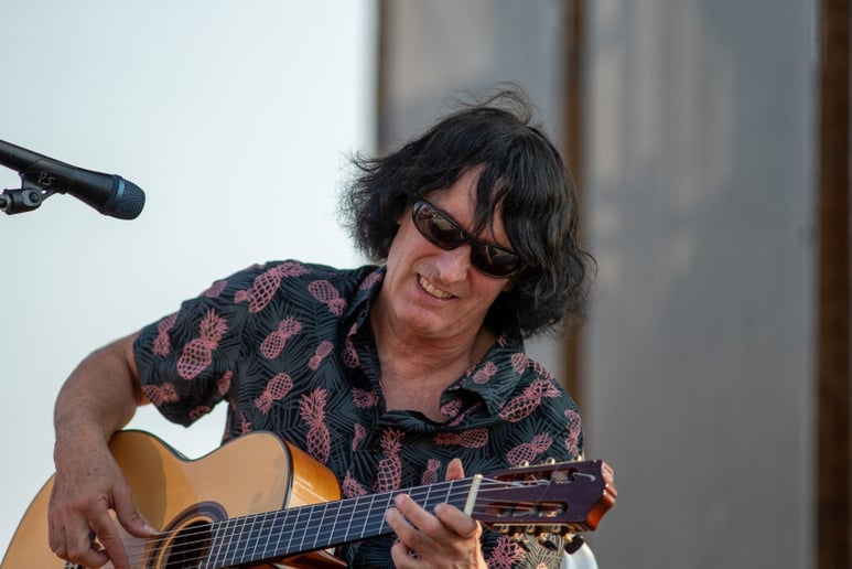 Gallery photo 3 of Mark Wand Solo Guitar