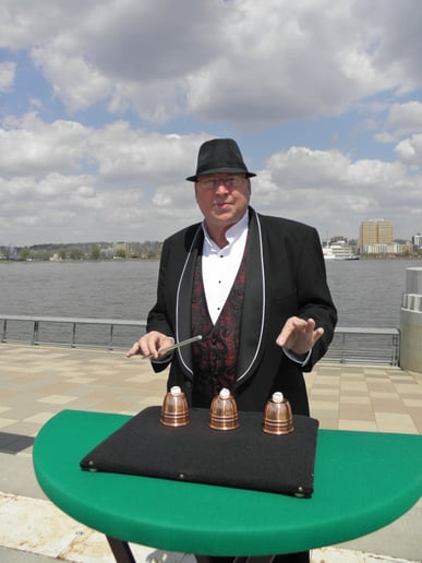Gallery photo 1 of Mark Yeager " Magical Entertainer"