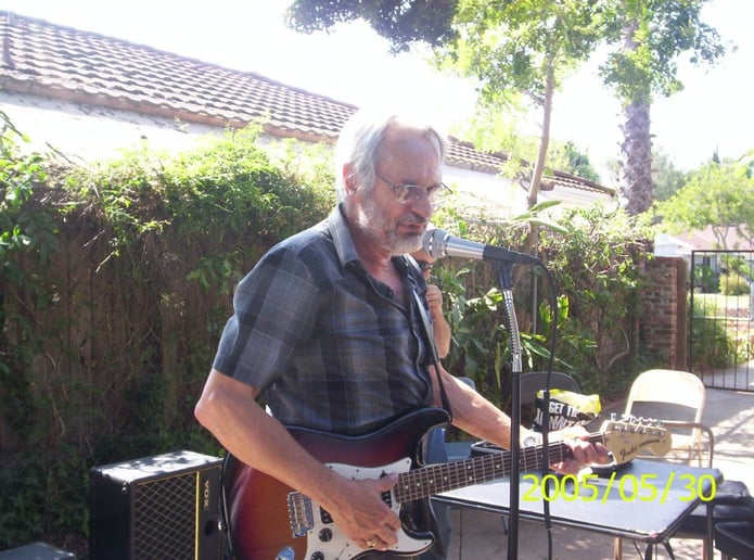 Gallery photo 1 of Mark Z.,- The One Man Band/ "NO ASSEMBLY REQUIRED BLUES BAND"