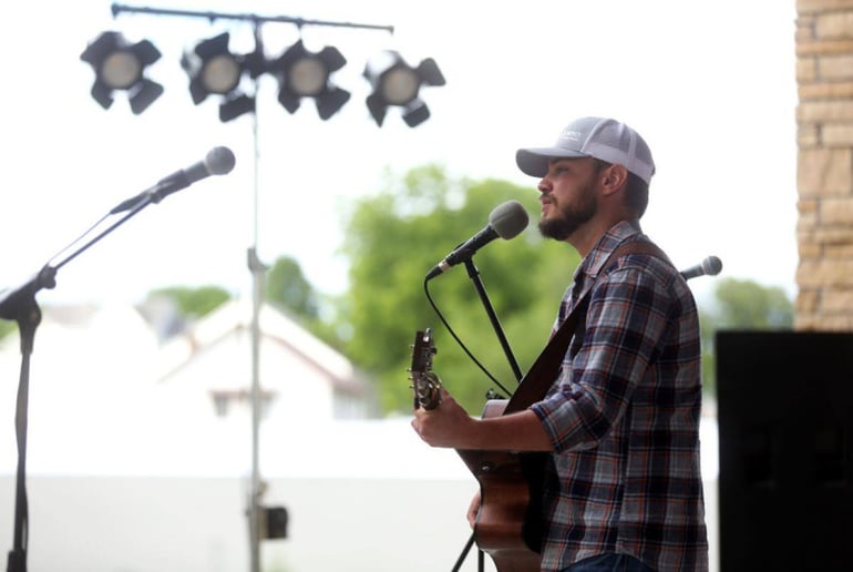 Gallery photo 36 of Mark Zalaznik Music
