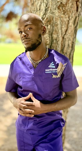 Gallery photo 10 of Mar’Quis