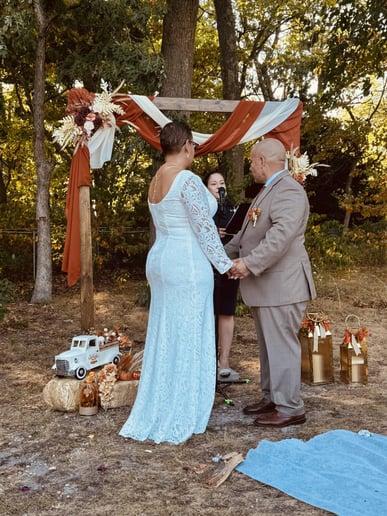 Gallery photo 1 of Married by Molina, Wedding Officiant