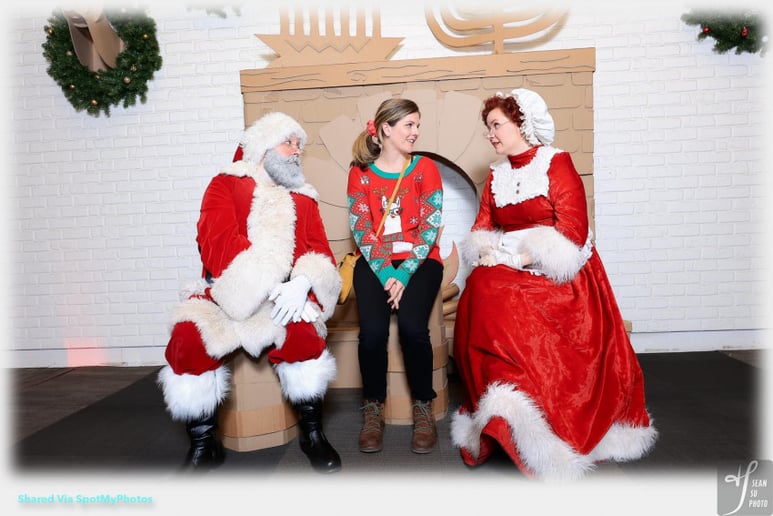 Gallery photo 3 of Married Santa and Mrs. Claus Team