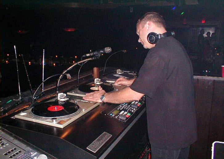 Gallery photo 1 of Marshall Fairbanks DJ Productions