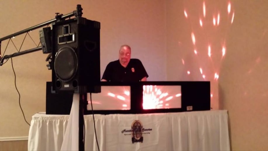 Gallery photo 1 of Martins Dj Service