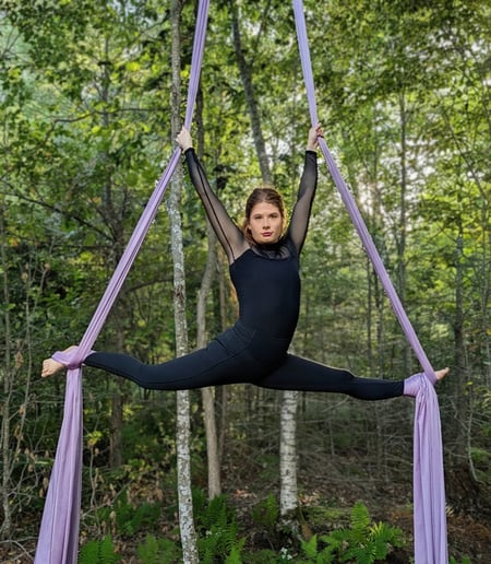 Gallery photo 3 of Mary In The Stars | Aerial Silks + Sling