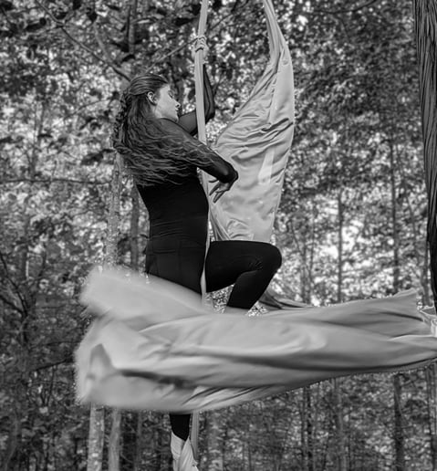 Gallery photo 5 of Mary In The Stars | Aerial Silks + Sling