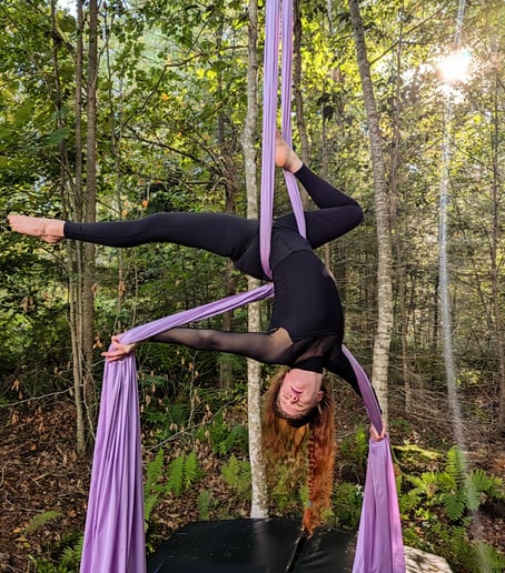 Gallery photo 6 of Mary In The Stars | Aerial Silks + Sling