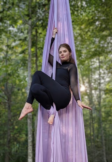 Gallery photo 7 of Mary In The Stars | Aerial Silks + Sling