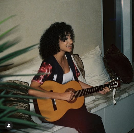 Gallery photo 2 of Mary She Music