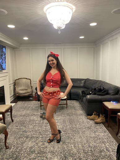 Gallery photo 23 of Maria’s Dance