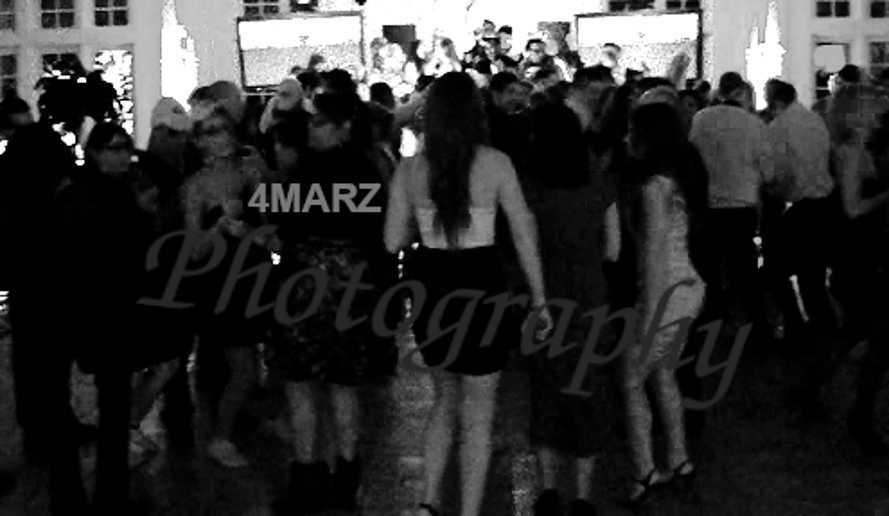 Gallery photo 4 of 4Marz