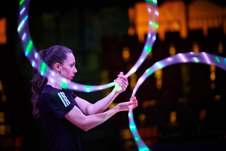 Gallery photo 5 of Maryna Hula Hoop Juggler