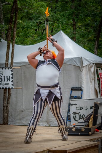Gallery photo 8 of Marysia, Circus Artist
