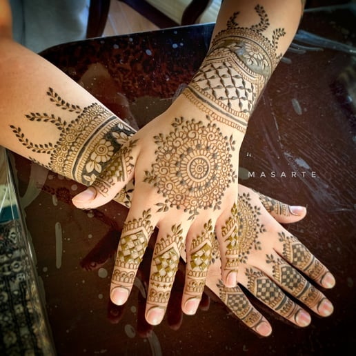 Gallery photo 7 of Masarte henna