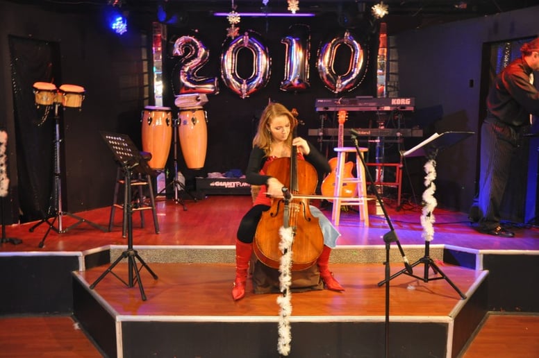 Gallery photo 3 of Masha-T