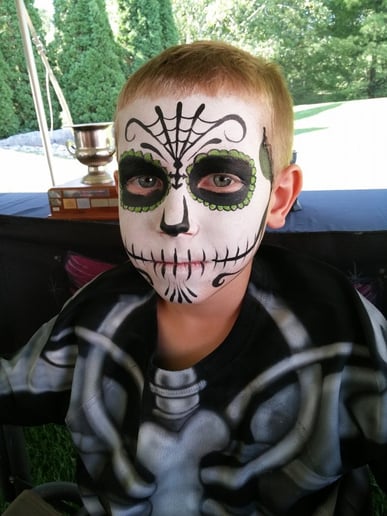 Gallery photo 2 of Masquerade