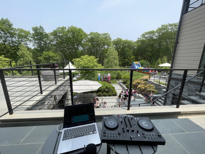Gallery photo 37 of DJ Event Specialists