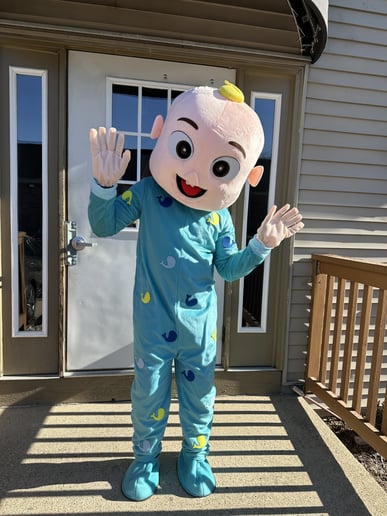 Gallery photo 1 of Massamba's Professional Mascot Service