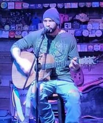 Gallery photo 2 of Matt Hunter Music