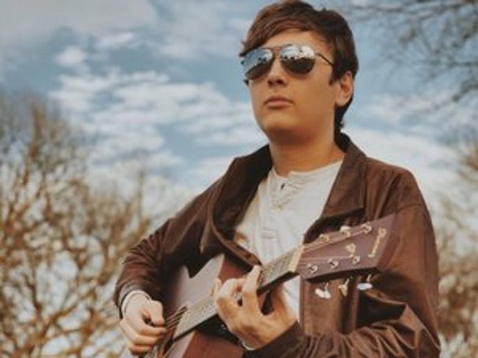 Gallery photo 1 of Matt K