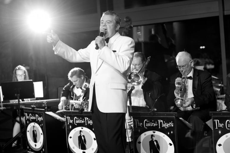 Gallery photo 13 of Matt Snow, "The Cincinnati Sinatra"