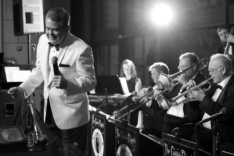 Gallery photo 16 of Matt Snow, "The Cincinnati Sinatra"