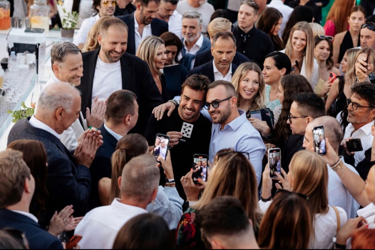 Gallery photo 3 of Matteo Cammisa | Luxury Magician & Mentalist