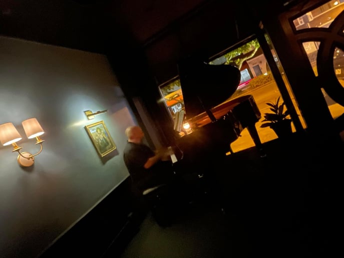 Gallery photo 2 of Max Farber Jazz Pianist