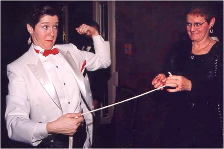 Gallery photo 2 of Montreal Magicians & Mentalists - Max & Maxine