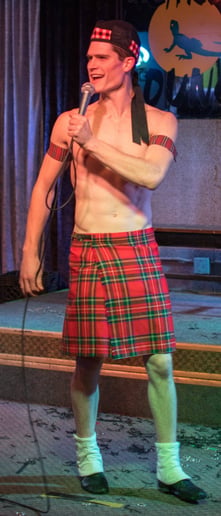 Gallery photo 8 of Max Moxie