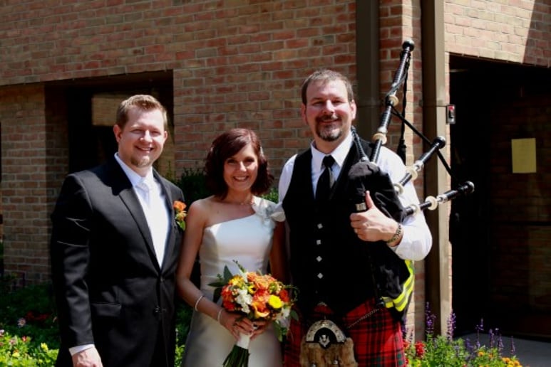 Gallery photo 1 of Maxwell Bagpipe Services