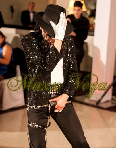 Gallery photo 9 of Maxx Vega