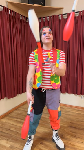 Gallery photo 8 of Mazu the Fire Juggler