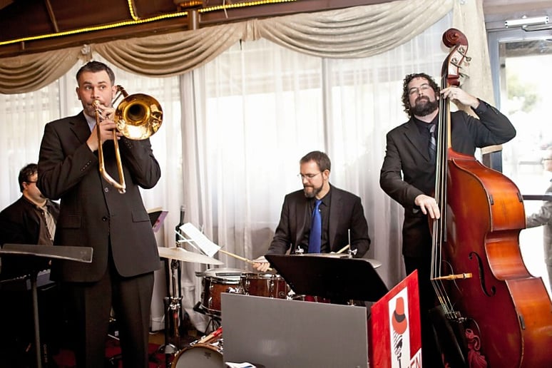 Gallery photo 4 of The Mad Men Swing Band
