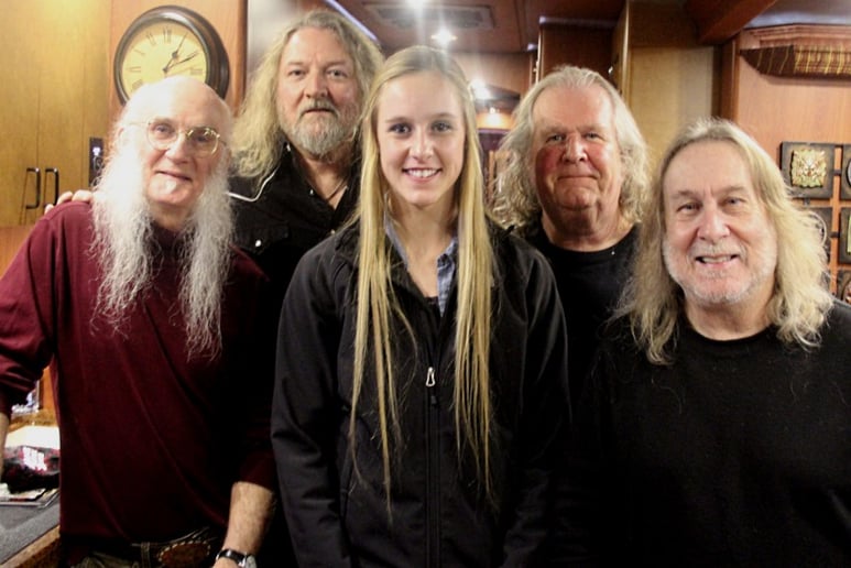 Gallery photo 4 of McKenzie JaLynn Band