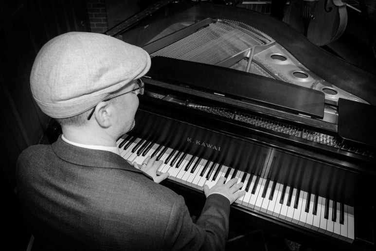Gallery photo 4 of Medicinal Jazz Band