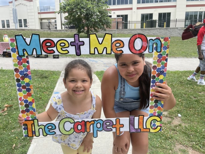 Gallery photo 5 of Meet Me On The Carpet
