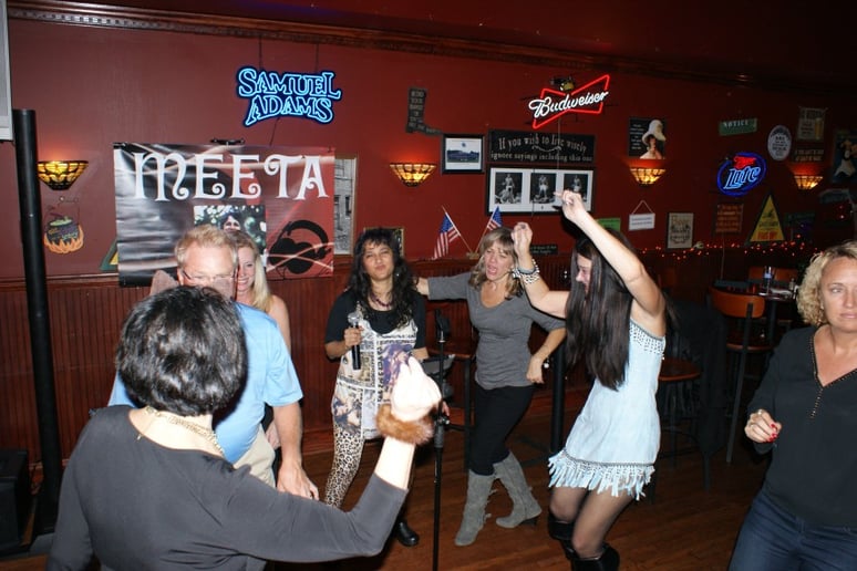 Gallery photo 10 of Meeta