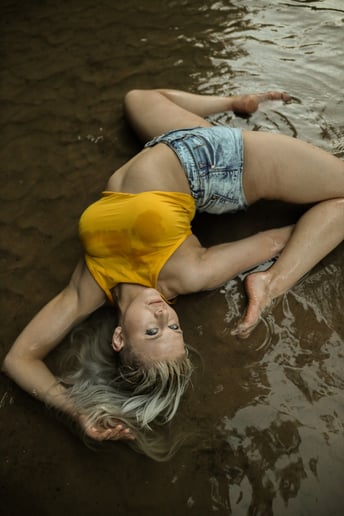 Gallery photo 1 of Megan Loreen
