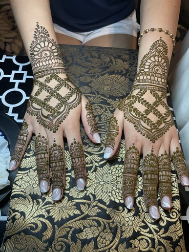 Gallery photo 4 of Mehendi Zone