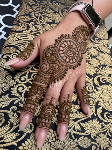 Gallery photo 5 of Mehendi Zone