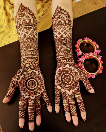 Gallery photo 5 of Henna Colors