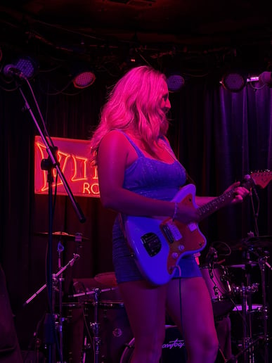 Gallery photo 2 of Melanie Daniels