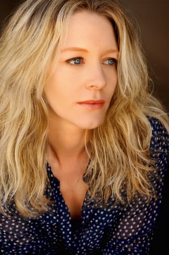 Gallery photo 2 of Melanie Devaney