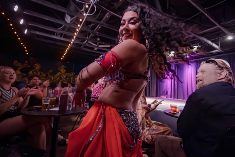 Gallery photo 2 of Melanya Zerpa Bellydance